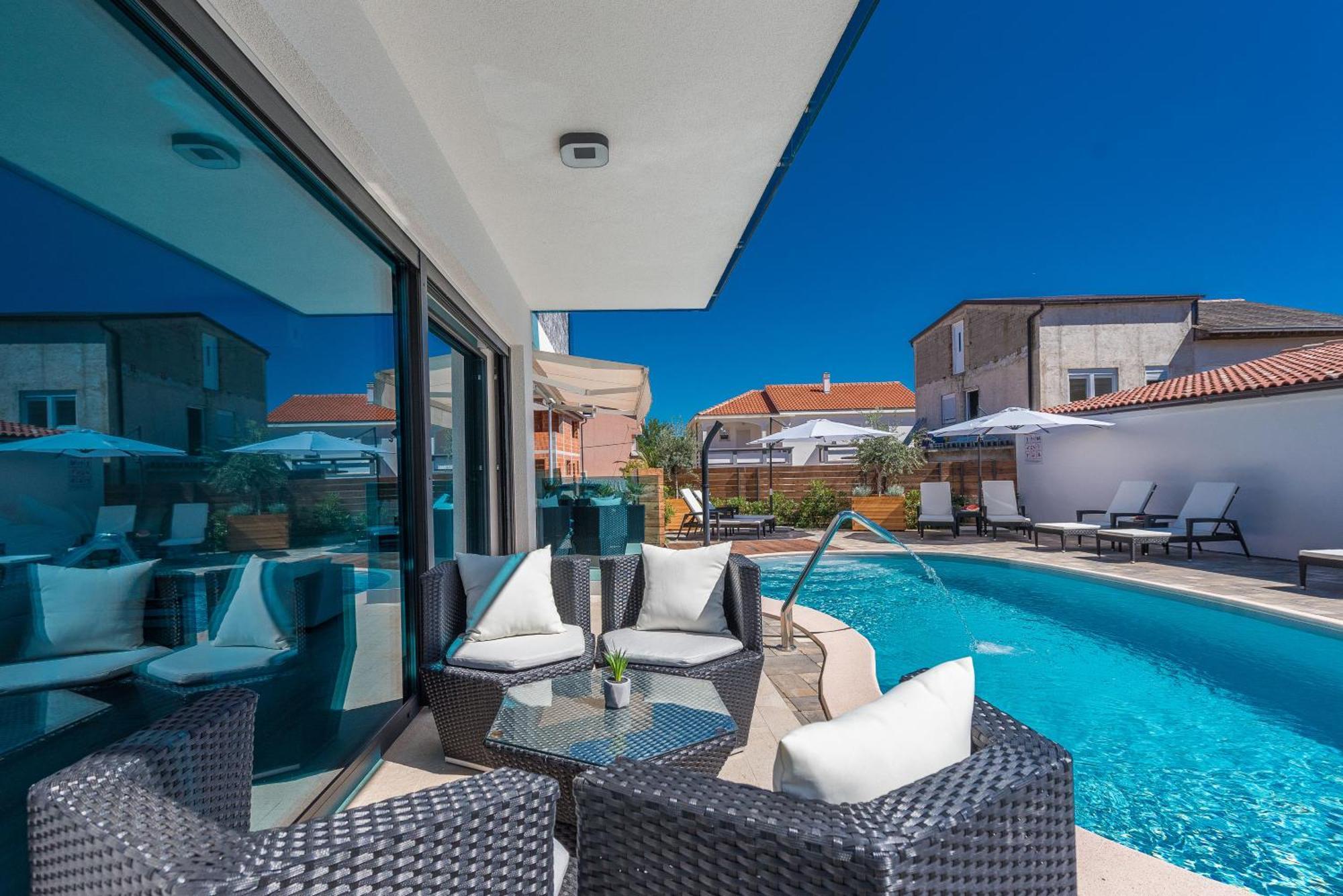 Luxury Apartments Vilamaloca วีร์ ห้อง รูปภาพ