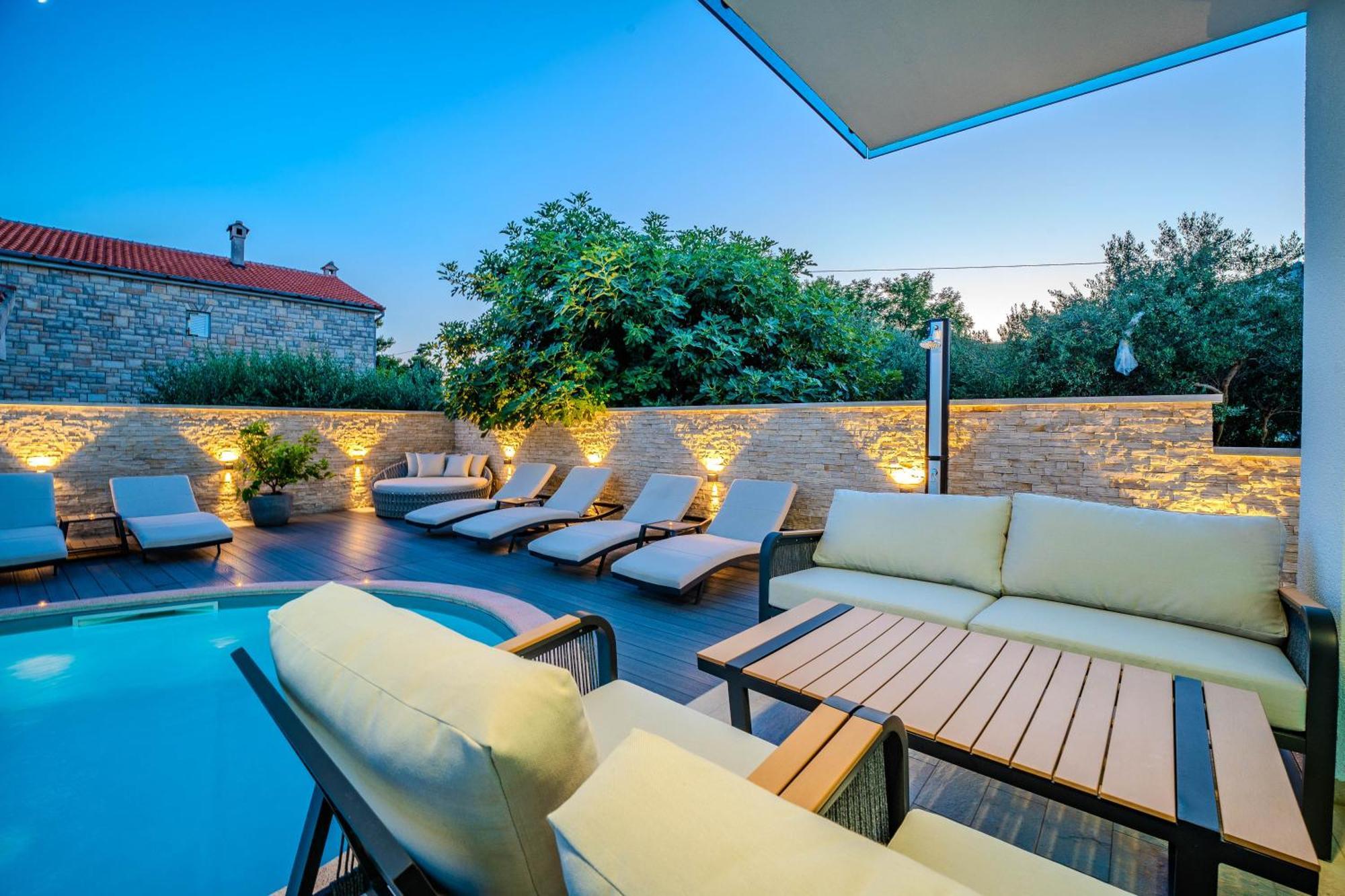 Luxury Apartments Vilamaloca วีร์ ภายนอก รูปภาพ