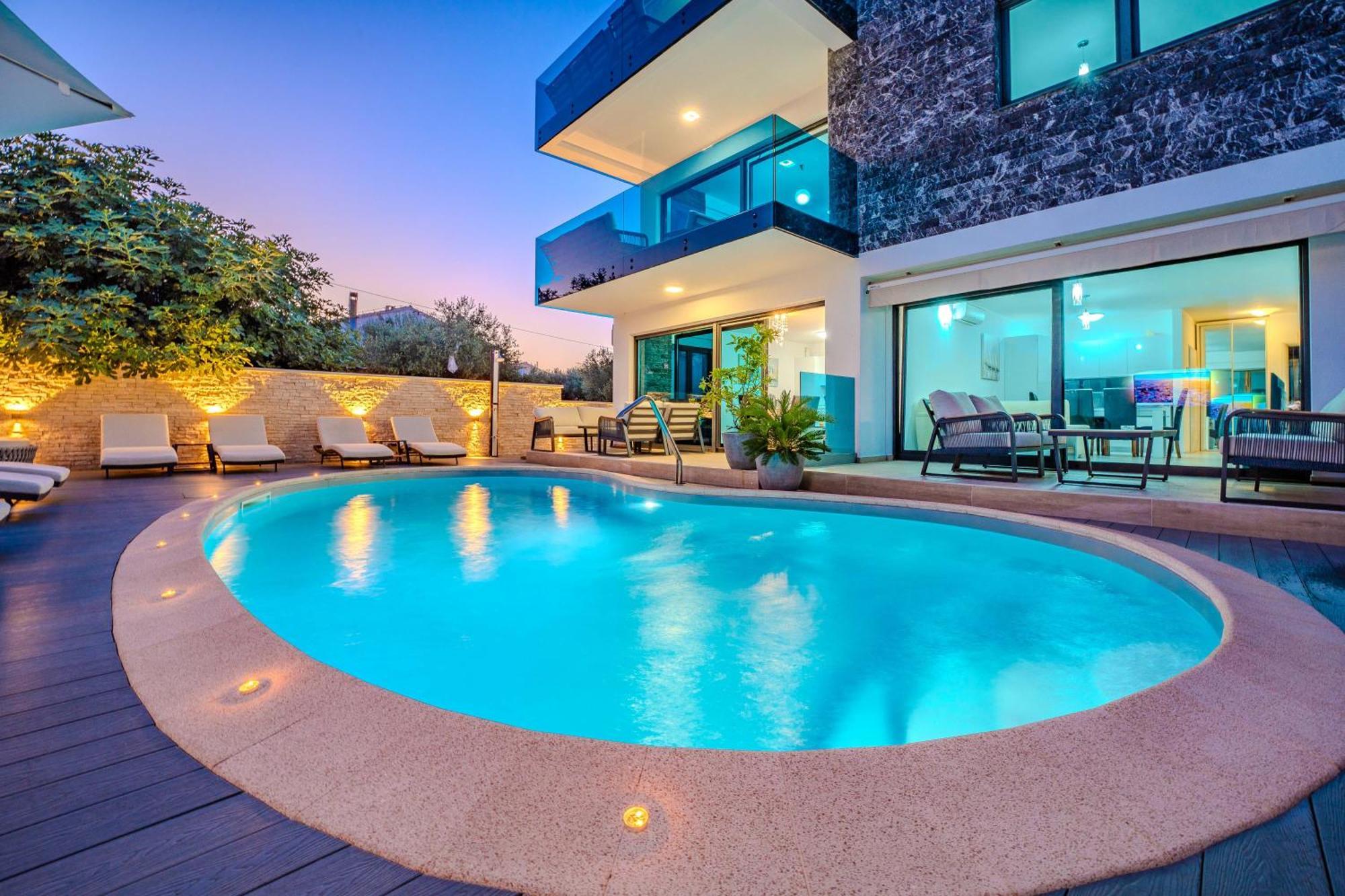 Luxury Apartments Vilamaloca วีร์ ภายนอก รูปภาพ