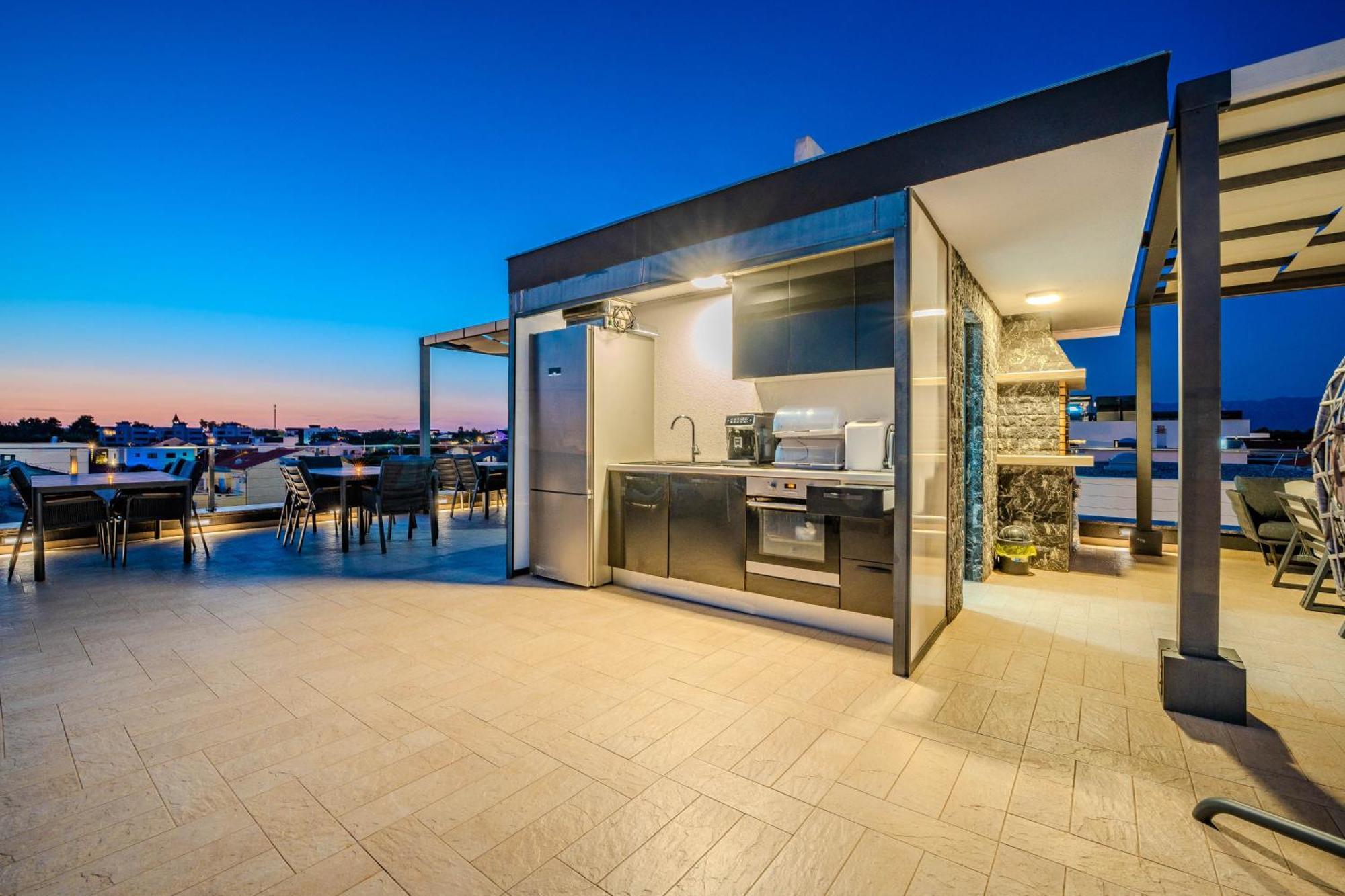 Luxury Apartments Vilamaloca วีร์ ภายนอก รูปภาพ