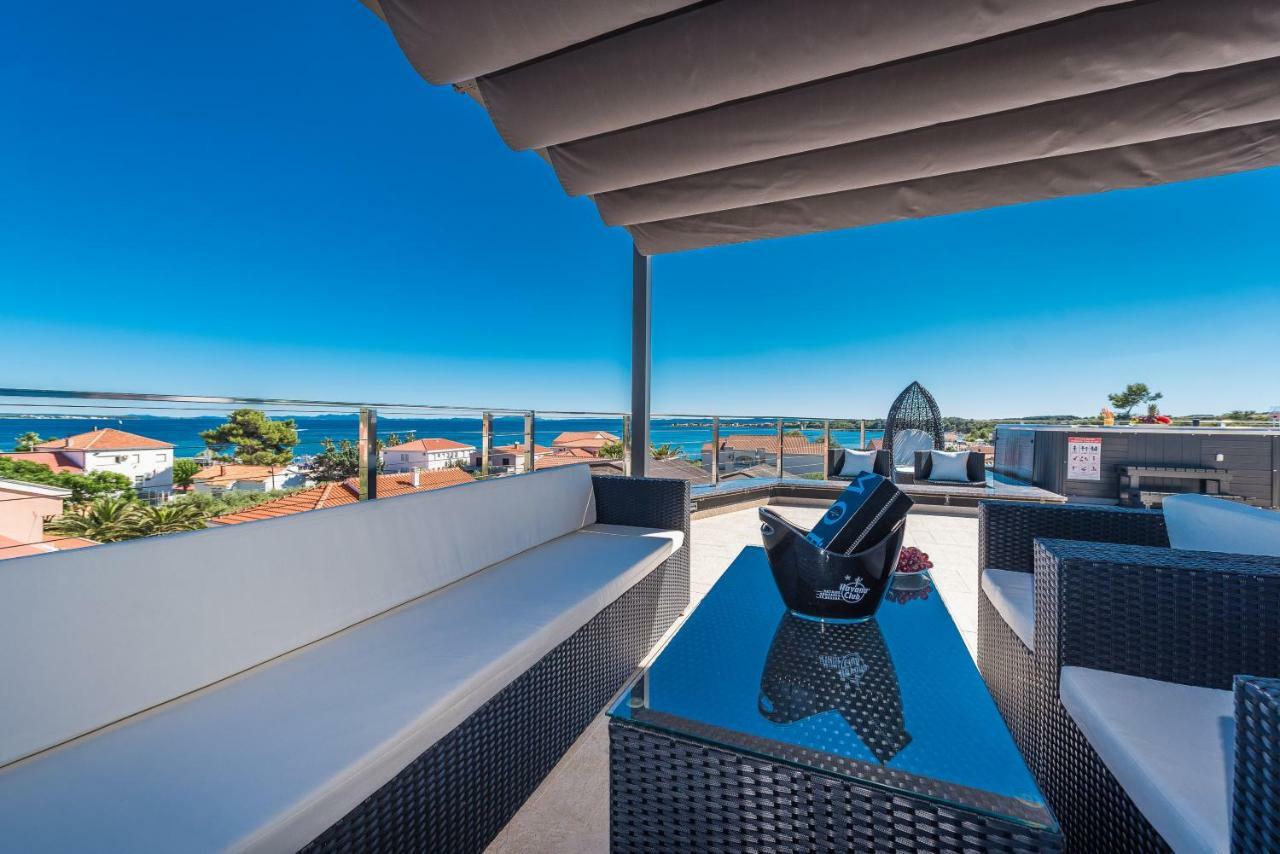 Luxury Apartments Vilamaloca วีร์ ภายนอก รูปภาพ