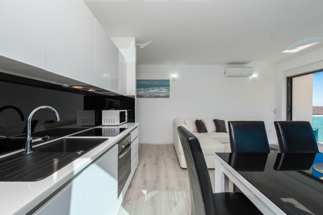Luxury Apartments Vilamaloca วีร์ ภายนอก รูปภาพ